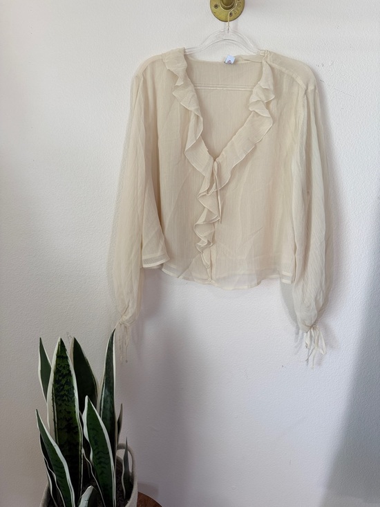 Old Navy Tops - Old Navy Sheer Ruffle Top